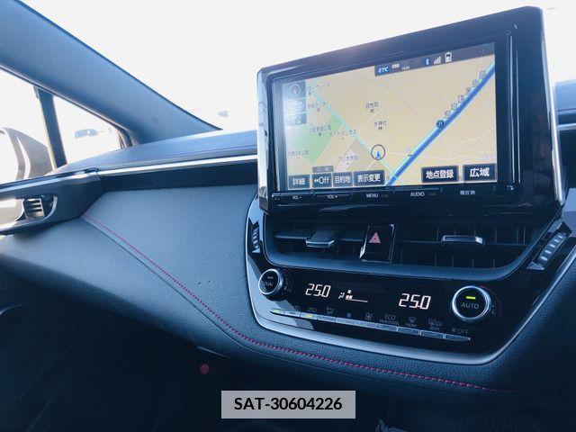 Toyota COROLLA SPORT 2018-08 372035-3