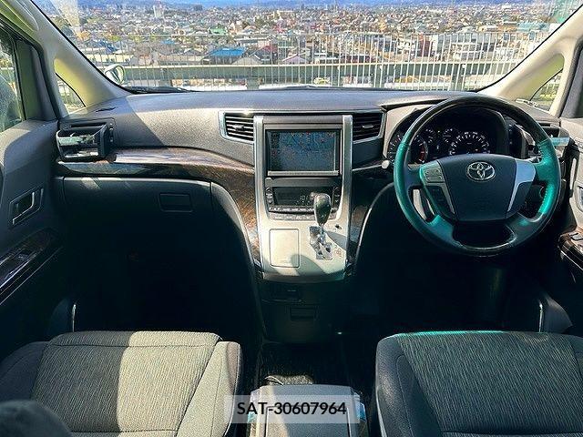 Toyota VELLFIRE 2013-03 215063-1