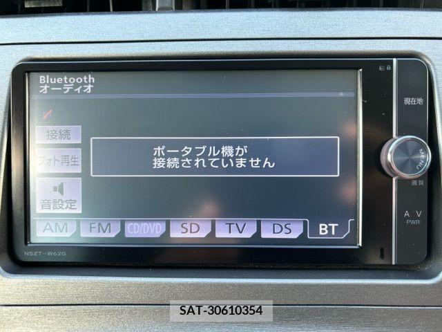 Toyota PRIUS 2013-03 366560-10