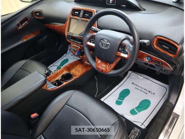 Toyota PRIUS 2018-06 282236-25