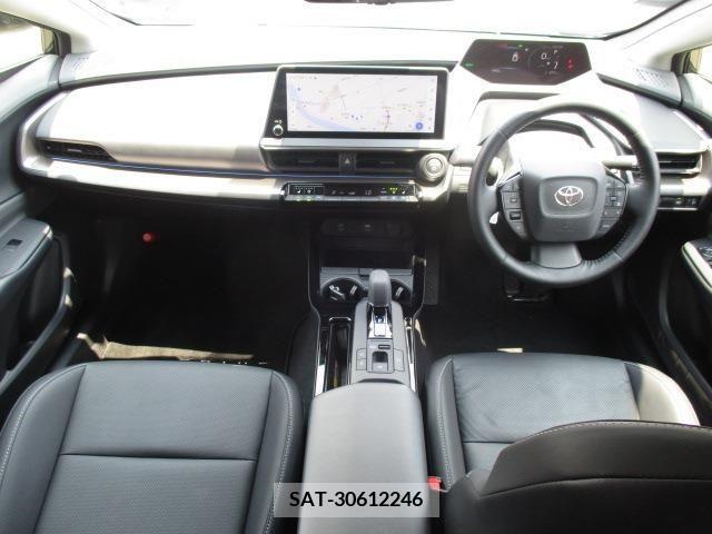 Toyota PRIUS 2023-10 384179-2
