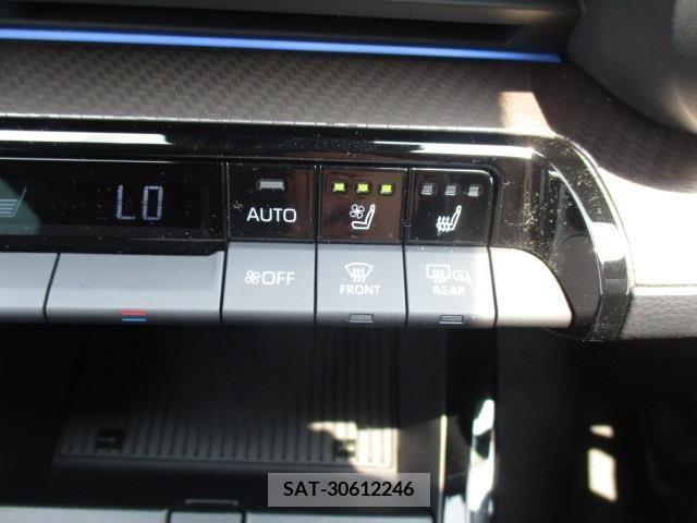Toyota PRIUS 2023-10 384179-7