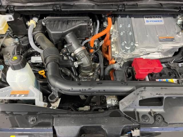 Nissan SERENA 2021-05 186330-19