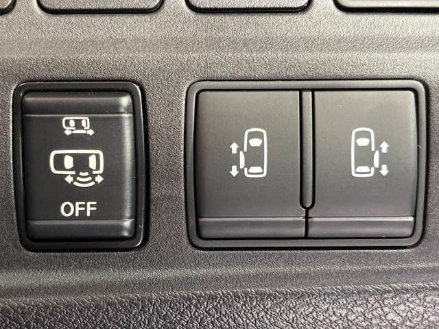 Nissan SERENA 2021-05 186330-5