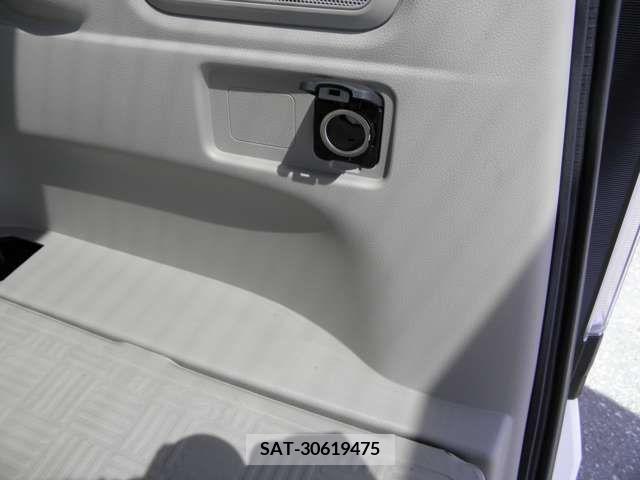 Honda N BOX 2017-10 377483-18
