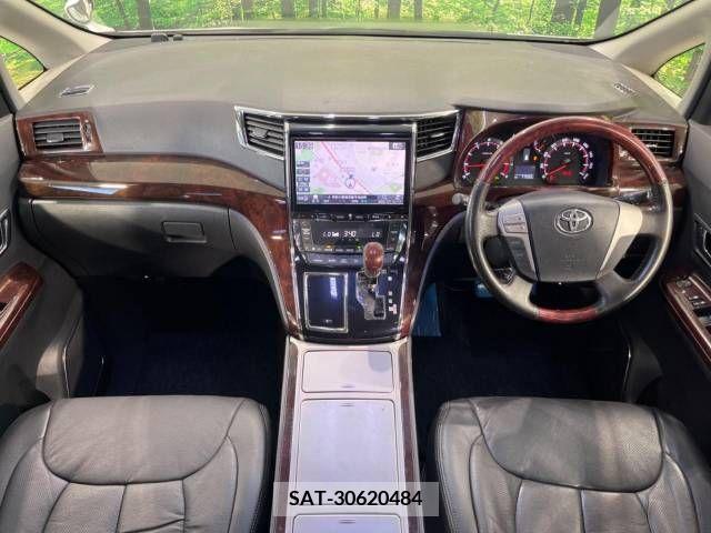 Toyota ALPHARD 2012-07 388993-1