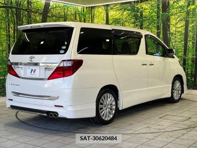 Toyota ALPHARD 2012-07 388993-18