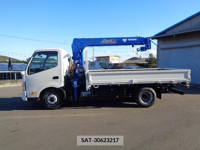 Hino DUTRO 2024-02 249103-7