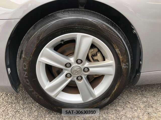 Toyota MARK X 2012-02 276287-11
