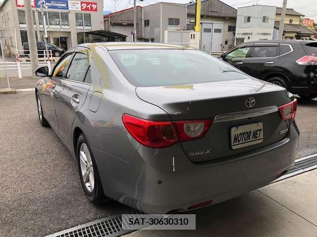 Toyota MARK X 2012-02 276287-8