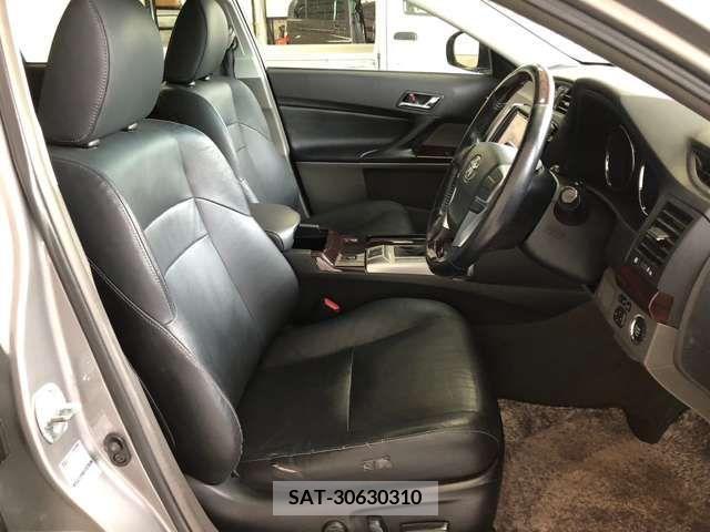 Toyota MARK X 2012-02 276287-15