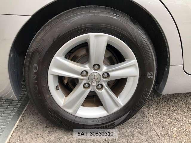 Toyota MARK X 2012-02 276287-13