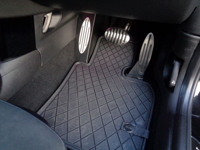Bmw MINI 2021-09 11735-18