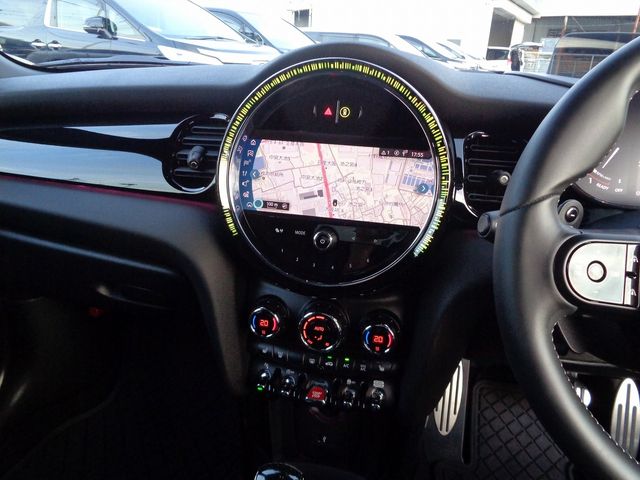 Bmw MINI 2021-09 11735-14