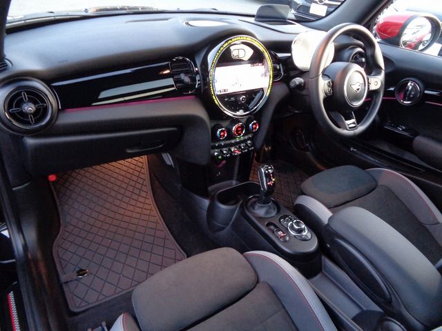 Bmw MINI 2021-09 11735-10