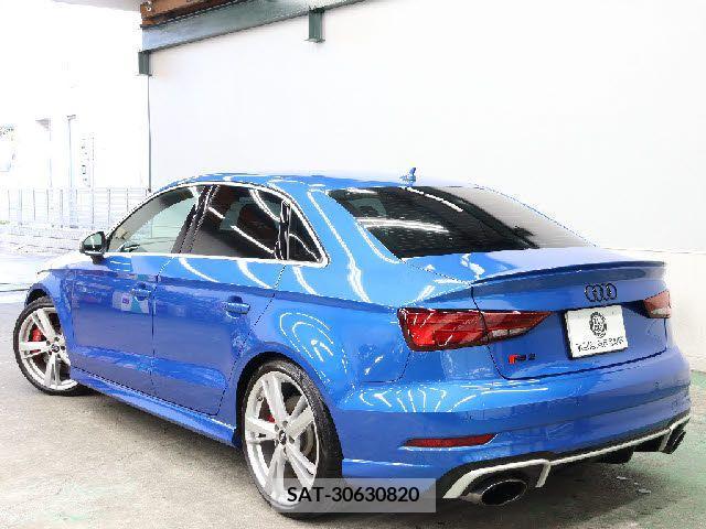 Audi S3 2018-07 222498-13