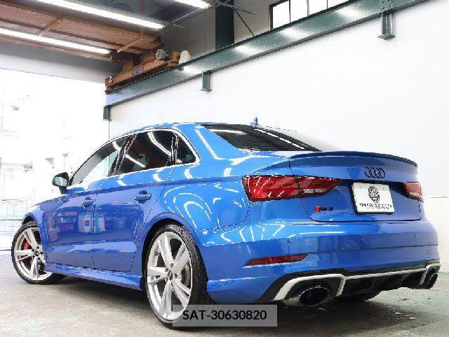 Audi S3 2018-07 222498-2