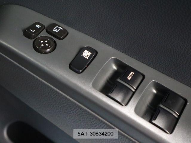 Nissan MOCO 2015-09 364077-25