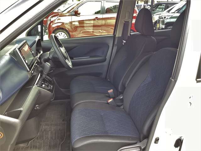Mitsubishi EK X 2021-11 19322-9