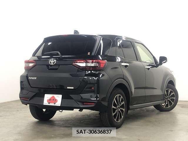 Toyota RAIZE 2022-01 324322-2