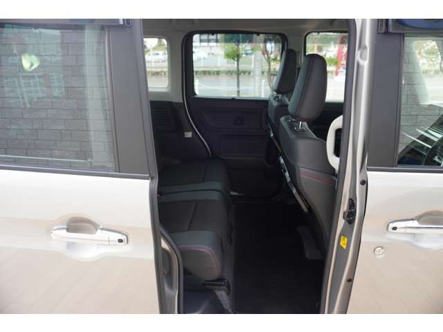 Suzuki SPACIA 2018-06 187797-6
