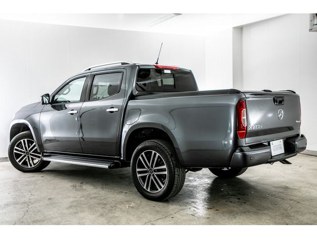 Mercedes Benz X-CLASS 2018-12 25016-10