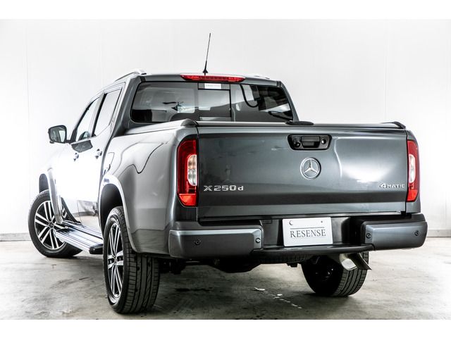 Mercedes Benz X-CLASS 2018-12 25016-9