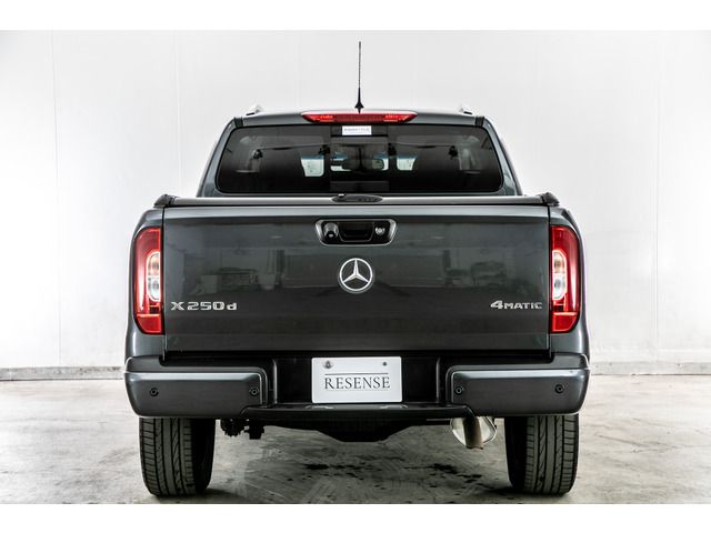 Mercedes Benz X-CLASS 2018-12 25016-8