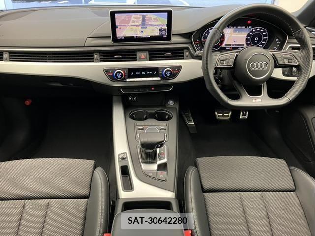 Audi A4 2019-06 218076-6