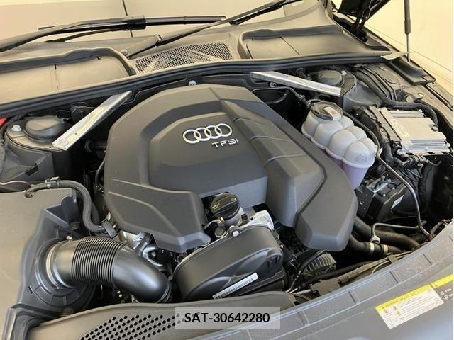Audi A4 2019-06 218076-16