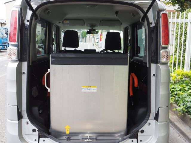 Suzuki SPACIA 2018-07 17507-18