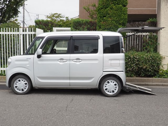 Suzuki SPACIA 2018-07 17507-22