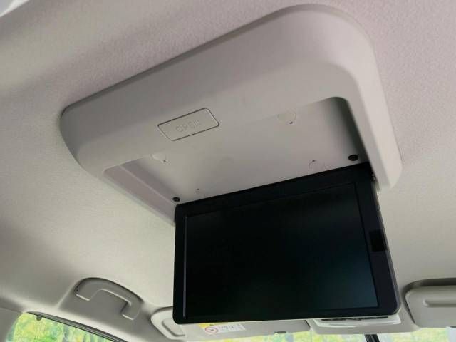 Nissan SERENA 2019-03 190500-2