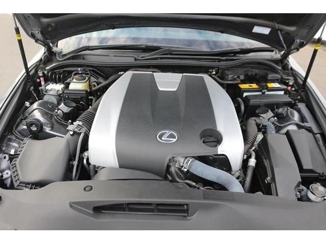 Lexus IS 2016-12 4128-18