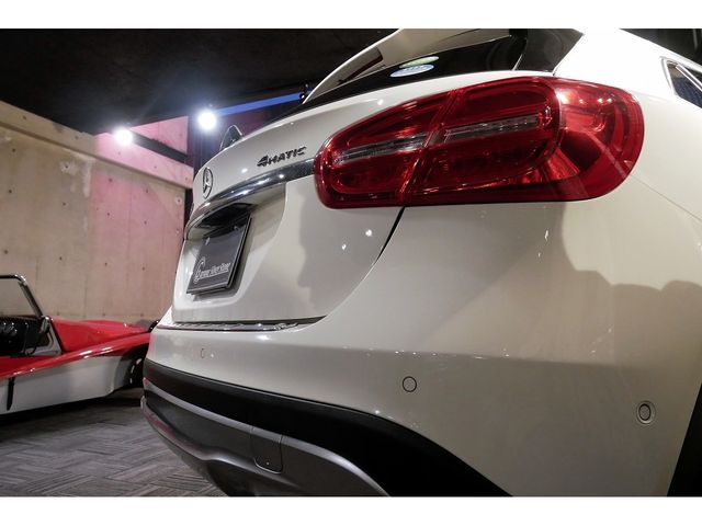 Mercedes Benz GLA-CLASS 2014-09 4221-7