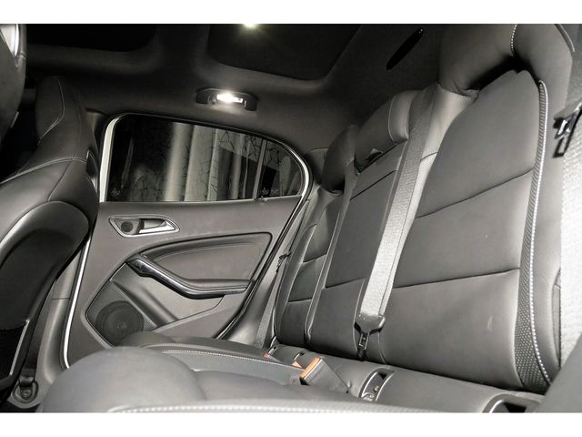 Mercedes Benz GLA-CLASS 2014-09 4221-14