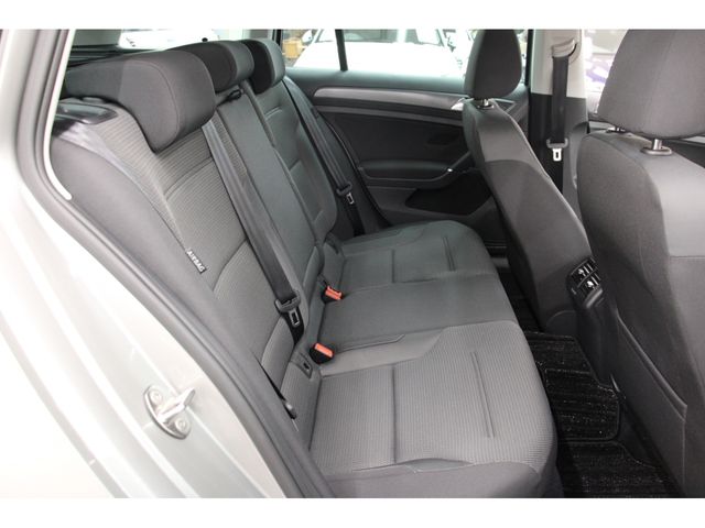 VolksWagen GOLF VARIANT 2020-09 9702-16