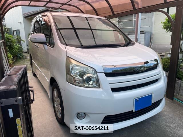 Toyota NOAH 2009-12 392836-0