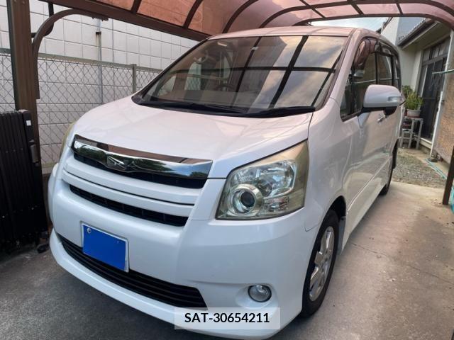 Toyota NOAH 2009-12 392836-2