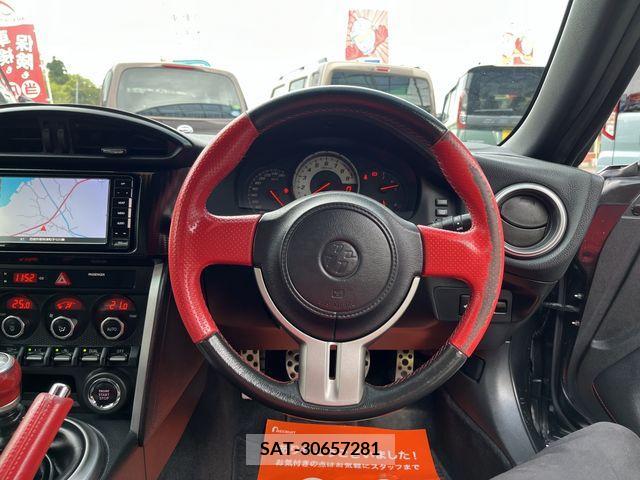 Toyota 86 2013-02 267524-6