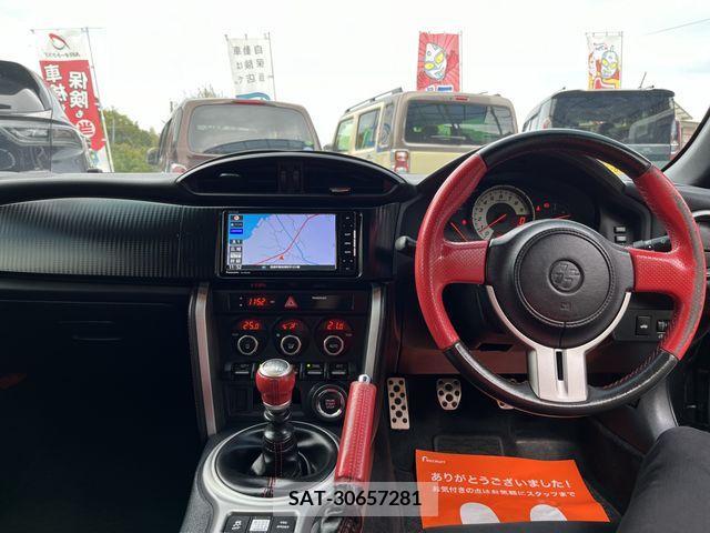 Toyota 86 2013-02 267524-7