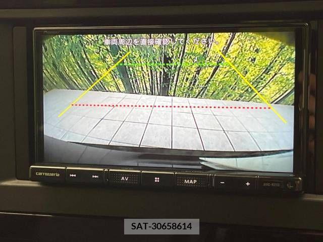 Nissan SERENA 2023-03 205919-5