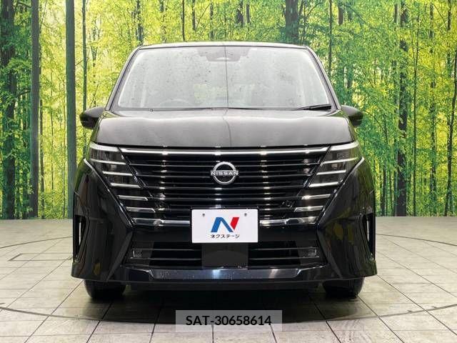 Nissan SERENA 2023-03 205919-15