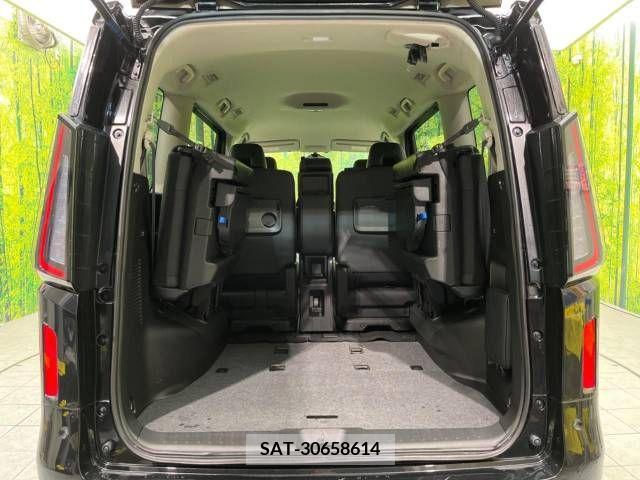 Nissan SERENA 2023-03 205919-11