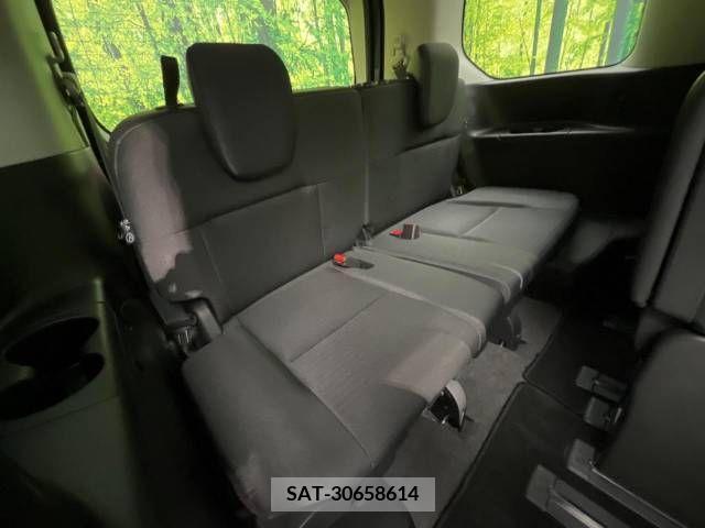 Nissan SERENA 2023-03 205919-10