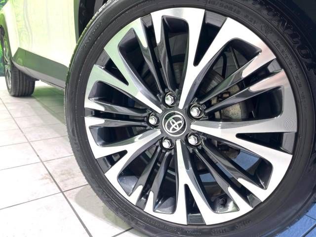 Toyota YARIS CROSS 2022-08 10940-13
