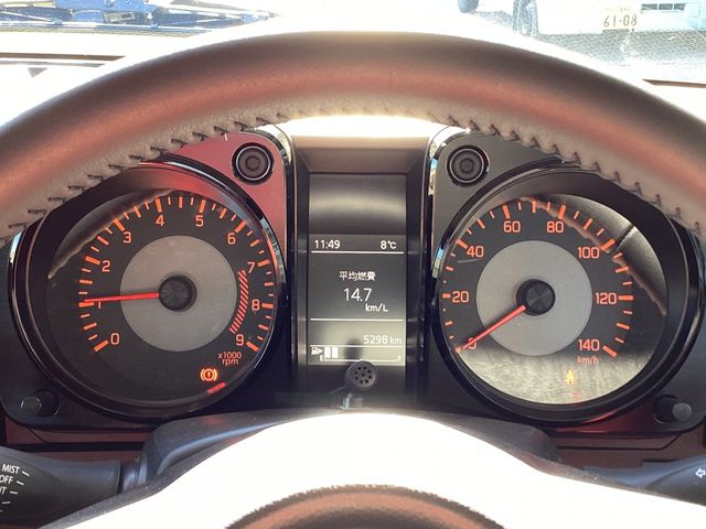 Suzuki JIMNY 2022-11 189087-10