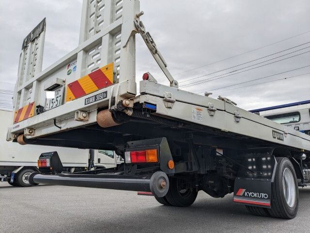 Mitsubishi CANTER 2018-05 187523-6