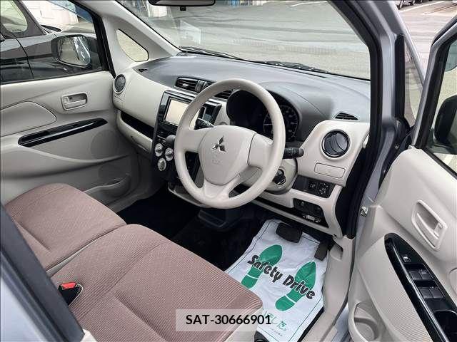 Mitsubishi EK WAGON 2017-11 300792-12