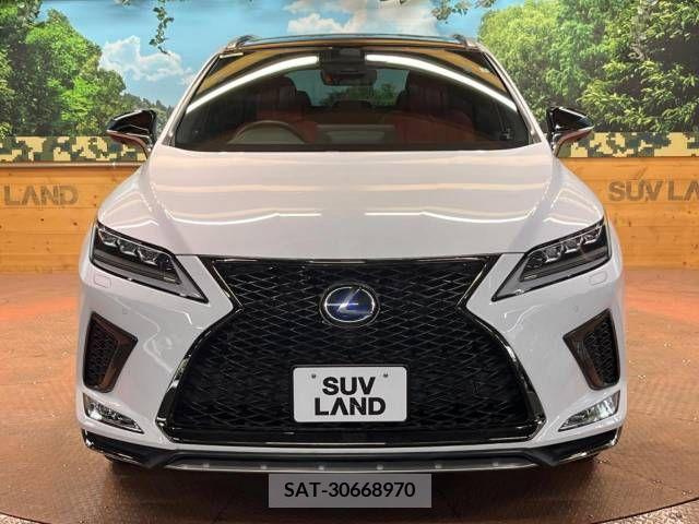 Lexus RX 2021-05 388263-16